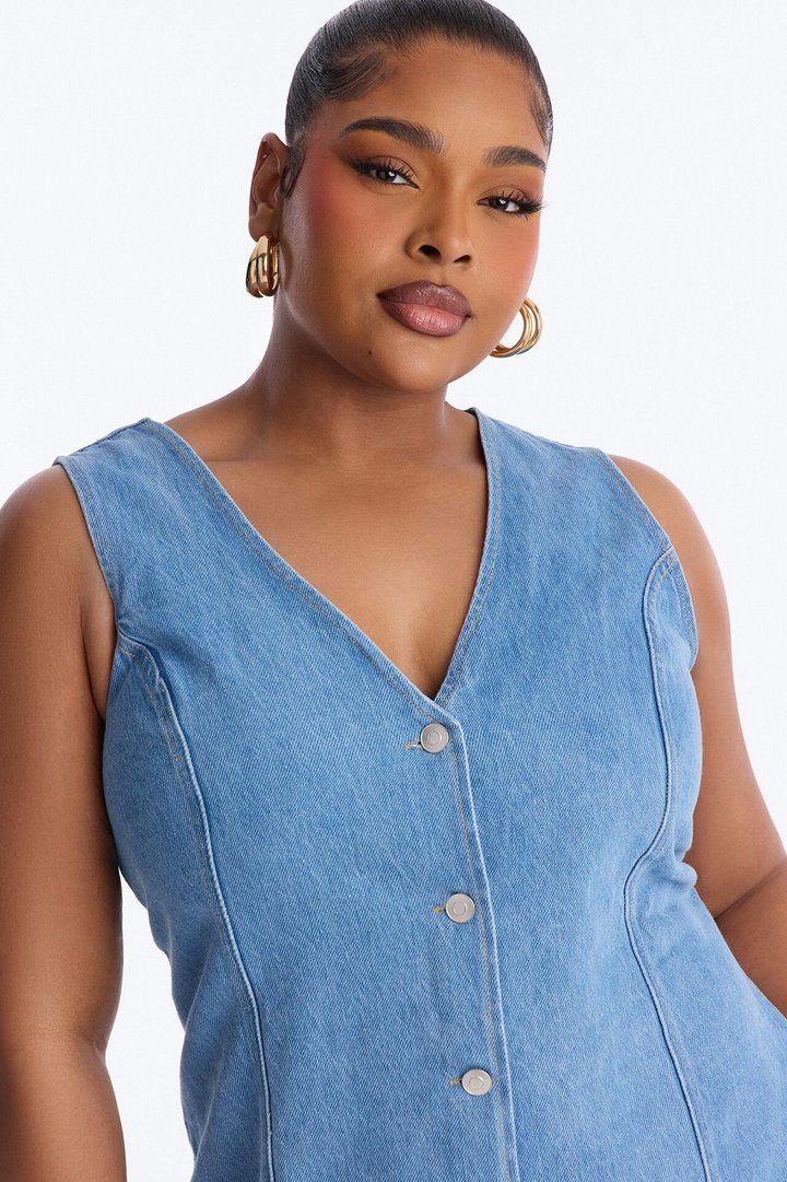 Adalynn Sleeveless Denim Mini Dress - Medium Wash