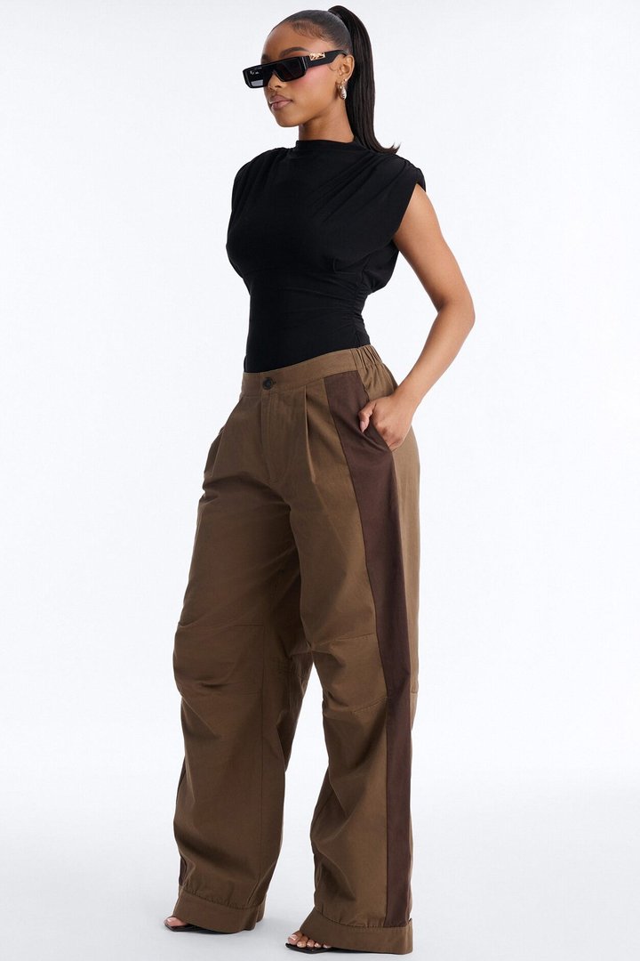 Zuri Mid Rise Colorblock Wide Leg Pant 32″ - Olive/combo