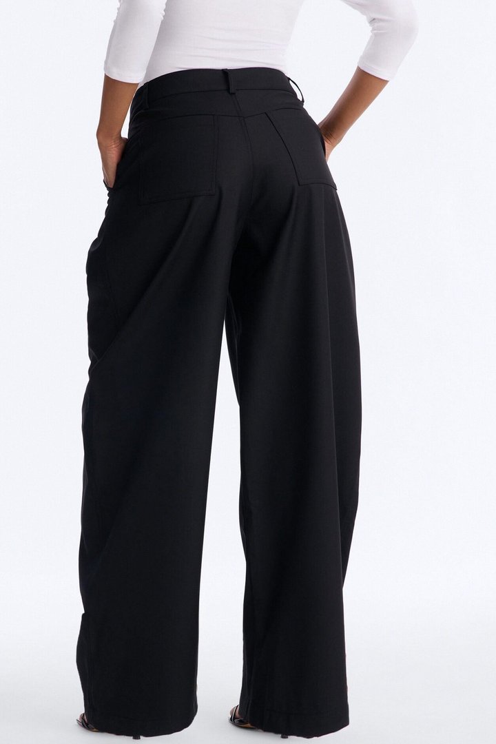 Mara High Rise Barrel Leg Twill Pant 30″ - Black