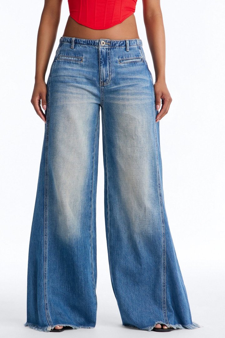 Oceanfront Wide Leg Jeans - Medium Wash