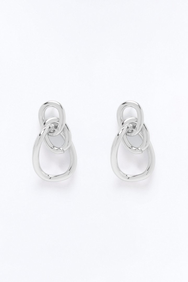 Lowered Chain Hardware Drop Earrings - Silver