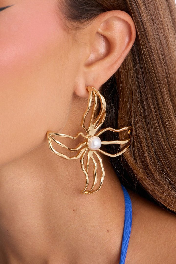 Paradise Breeze Floral Earrings - Gold