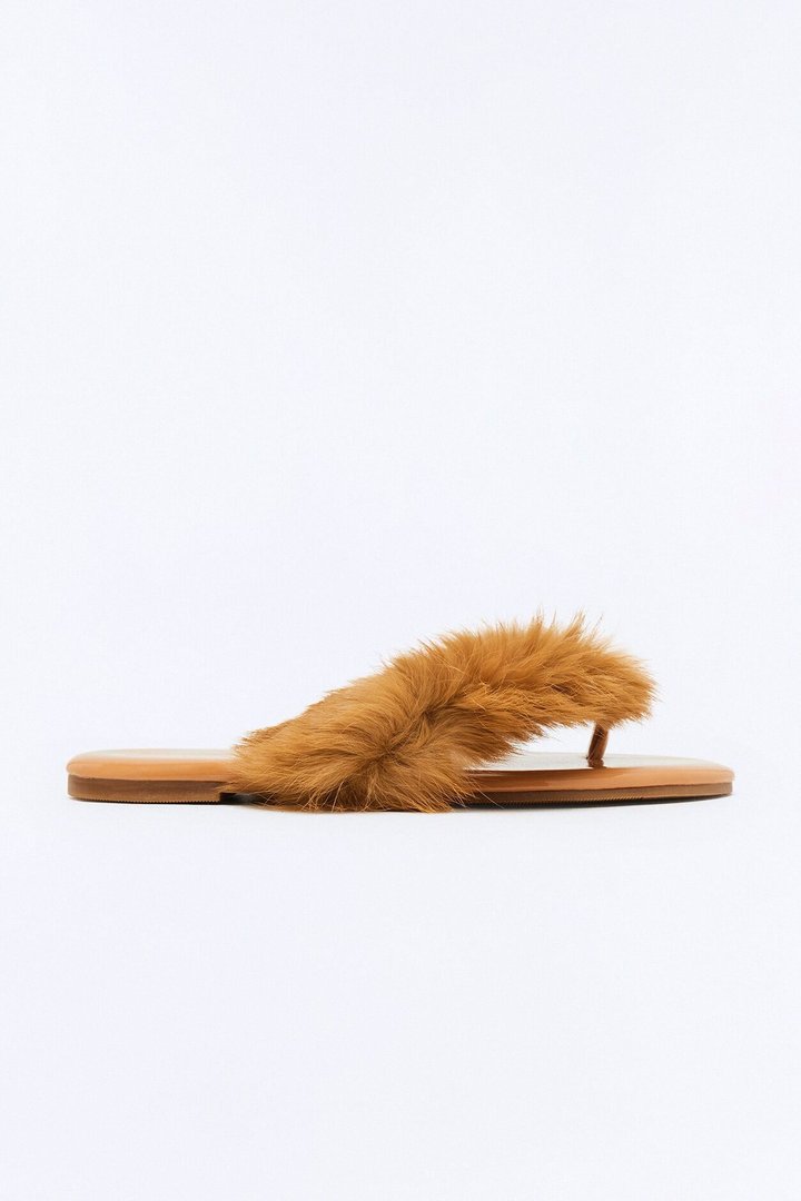 Amory Faux Fur Flip Flops - Taupe