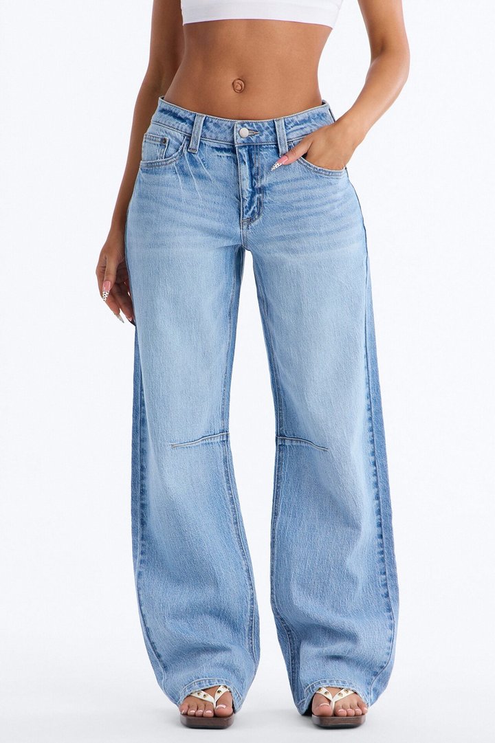 Solita Low Rise Slim Barrel Leg Jeans - Light Wash