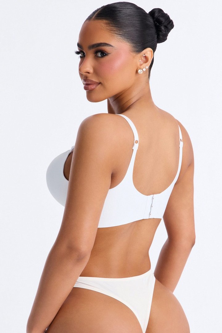 Pure Ease Seamless Lightly Padded Underwire Bra - White