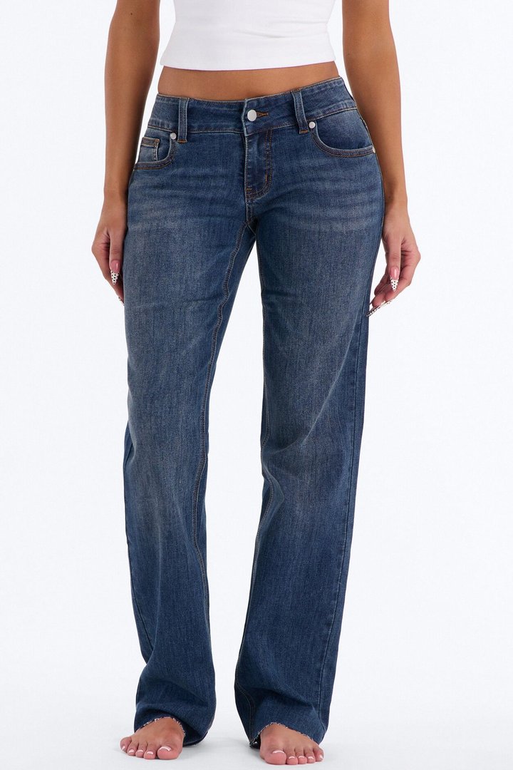 Carlisle Low Rise Straight Leg Jeans - Dark Wash