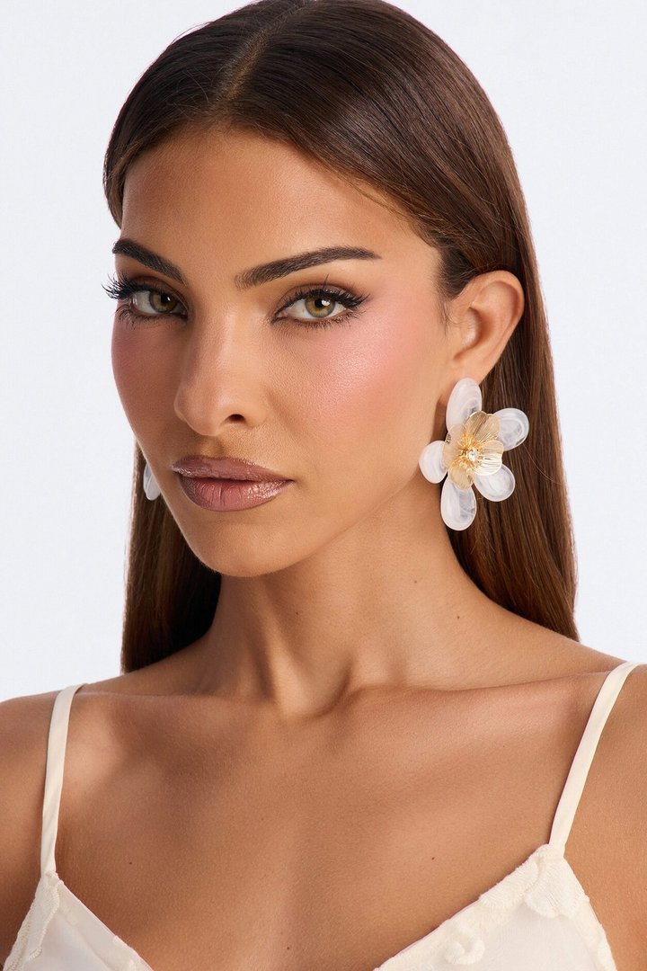 Fresh Beginnings Floral Drop Earrings - Clear/Gold