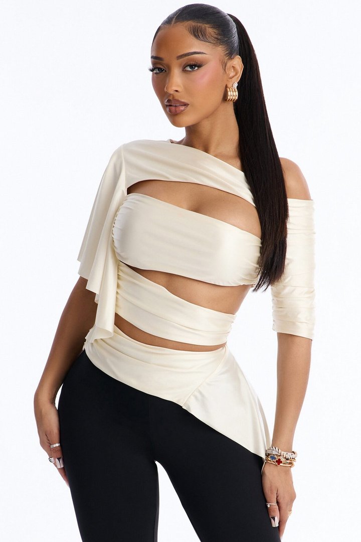 Arabella Off Shoulder Cut Out Short Sleeve top - Cream
