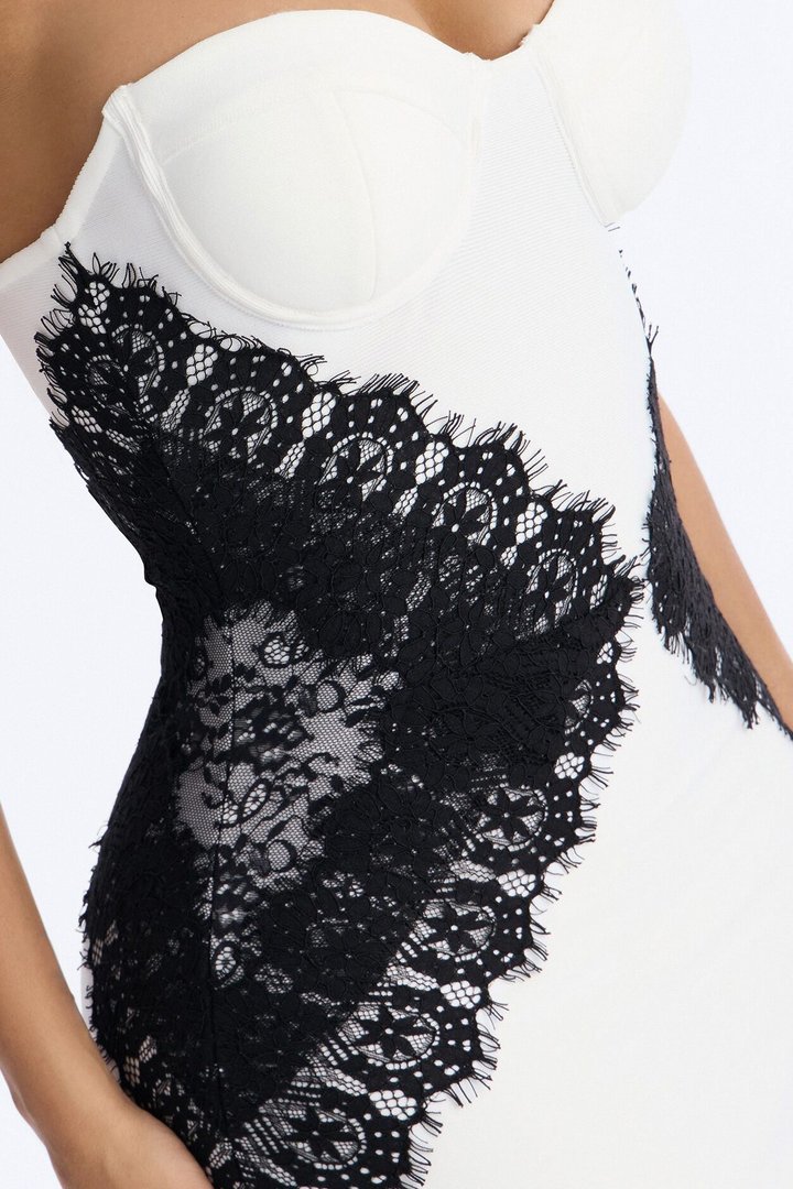 Stay Stunning Lace Bandage Gown - White/Black