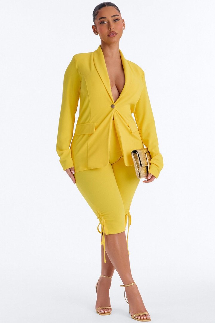 Head Of The Table Capri Set - Yellow