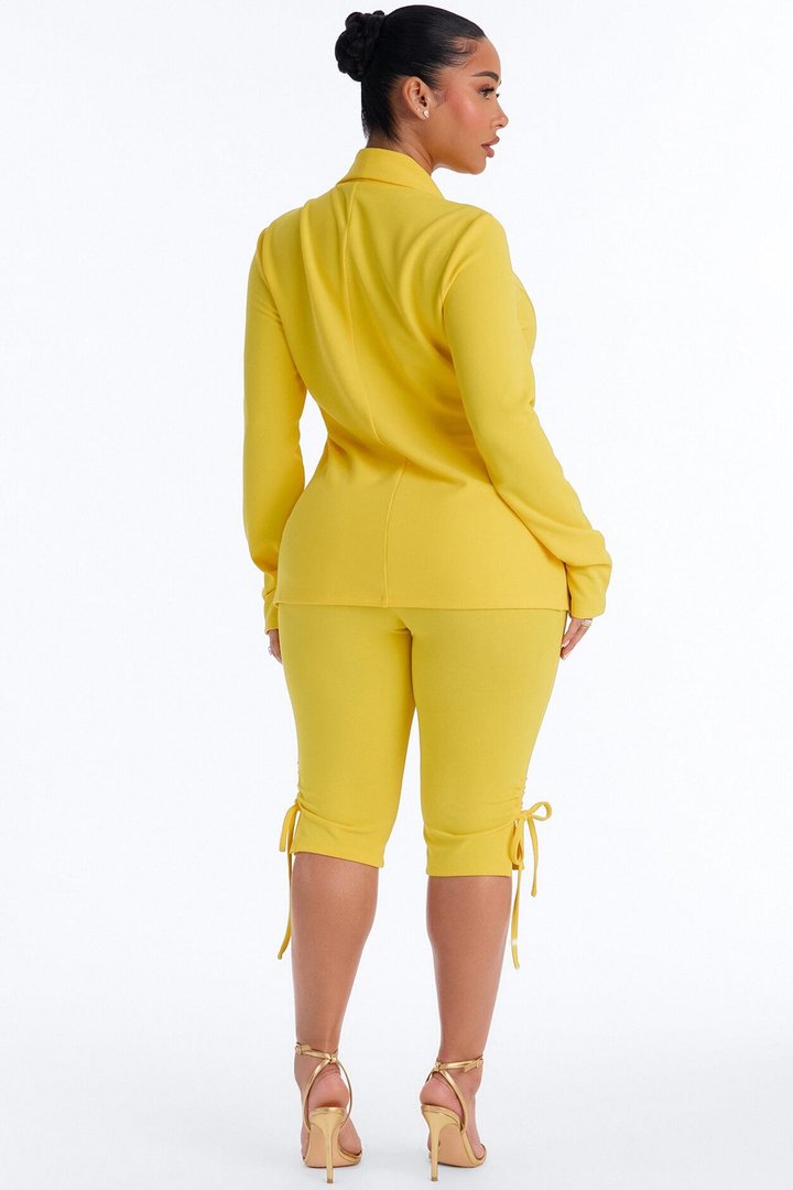 Head Of The Table Capri Set - Yellow