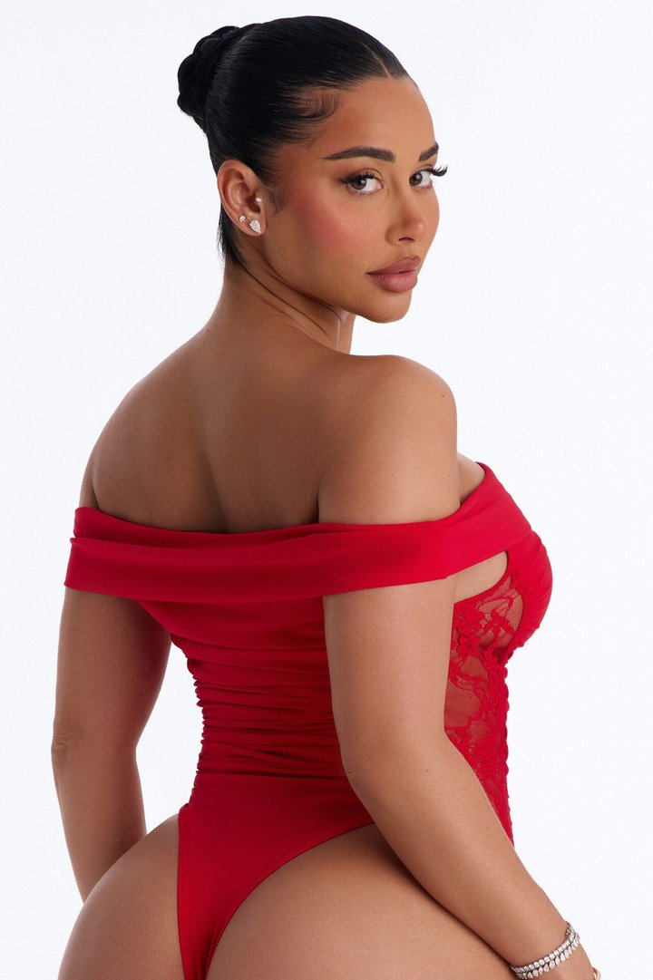 Show A Little Lace Off Shoulder Bodysuit - Red