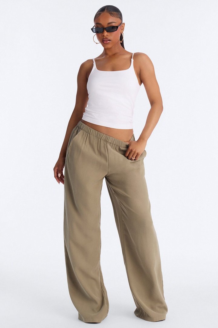 Coffee Break Straight Leg Pant 33″ - Olive