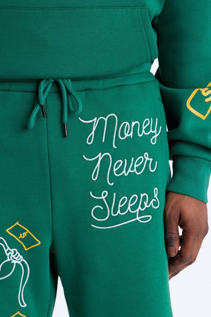 Paper Chasers Chain Stitch Sweatshorts - Green