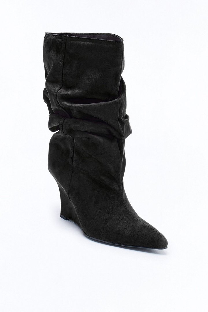 Brynn Slouch Booties - Black