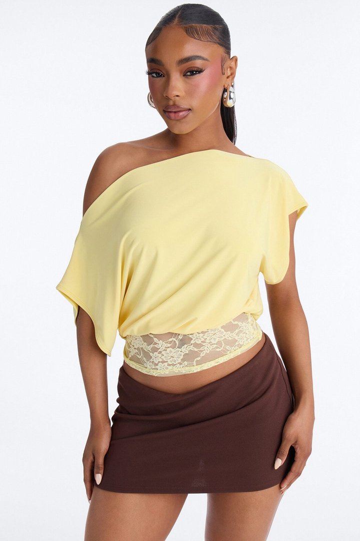 Spring Feeling Off Shoulder Lace Short Sleeve Top - Butter Yellow