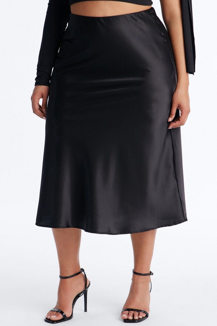 Finer Things Satin Midi Skirt - Black