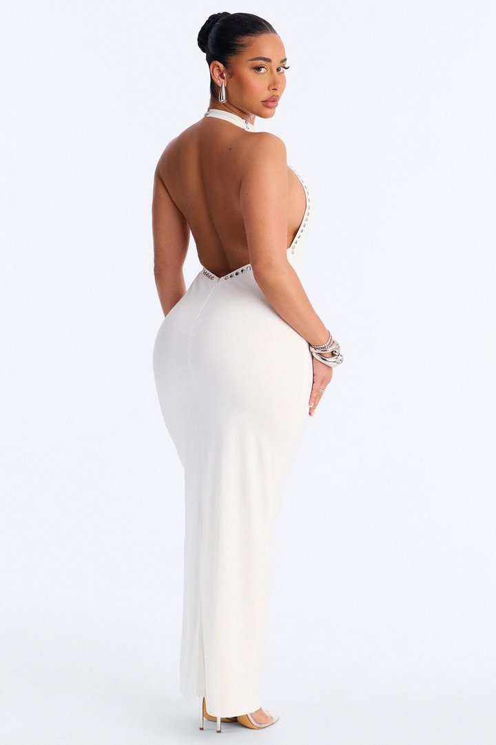 It Girl Energy Grommet Maxi Dress - White