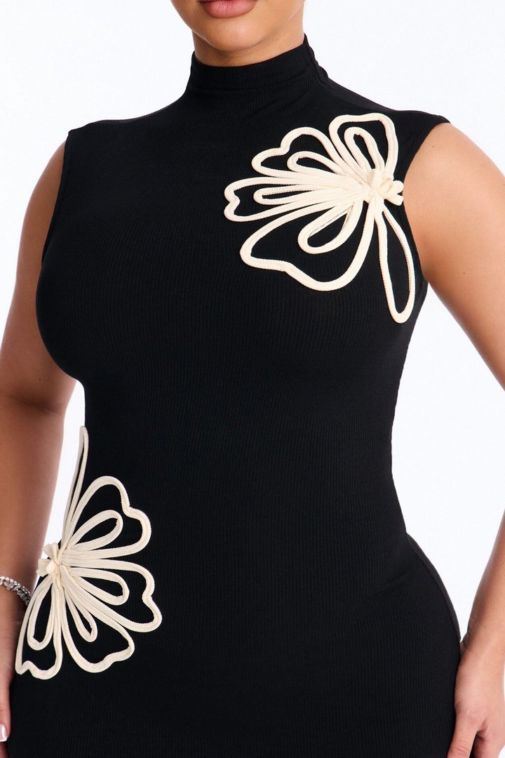 Georgia Mock Neck Maxi Dress - Black/combo