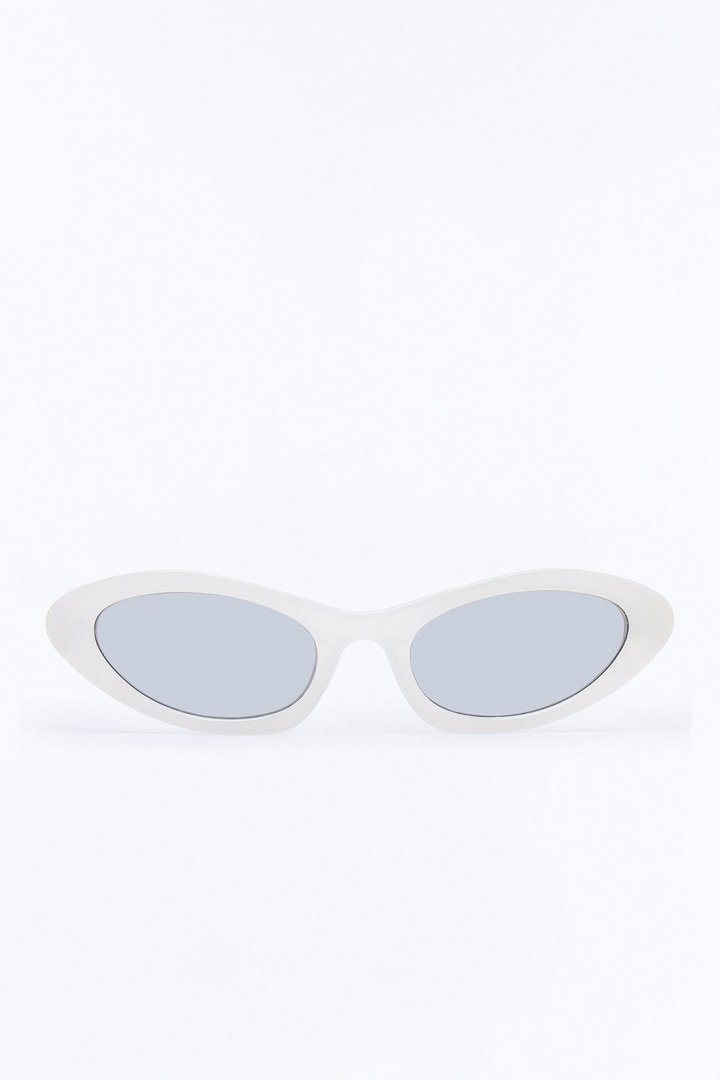 Malibu Moment Sunglasses - White