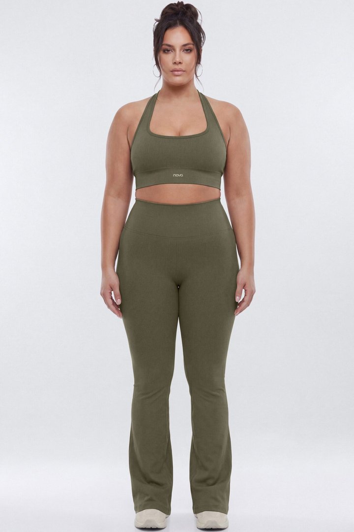 SeamlessLift™ Halter Sports Bra - Moss