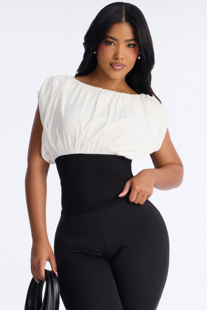 Camera Loves Me Contrast Ruched Top - Black/White