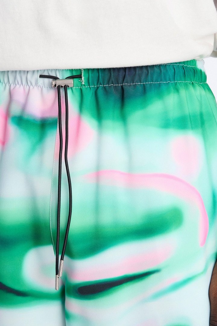 Relaxed Futuristic Abstract Acid Blur Swim Trunk 4″ - Green
