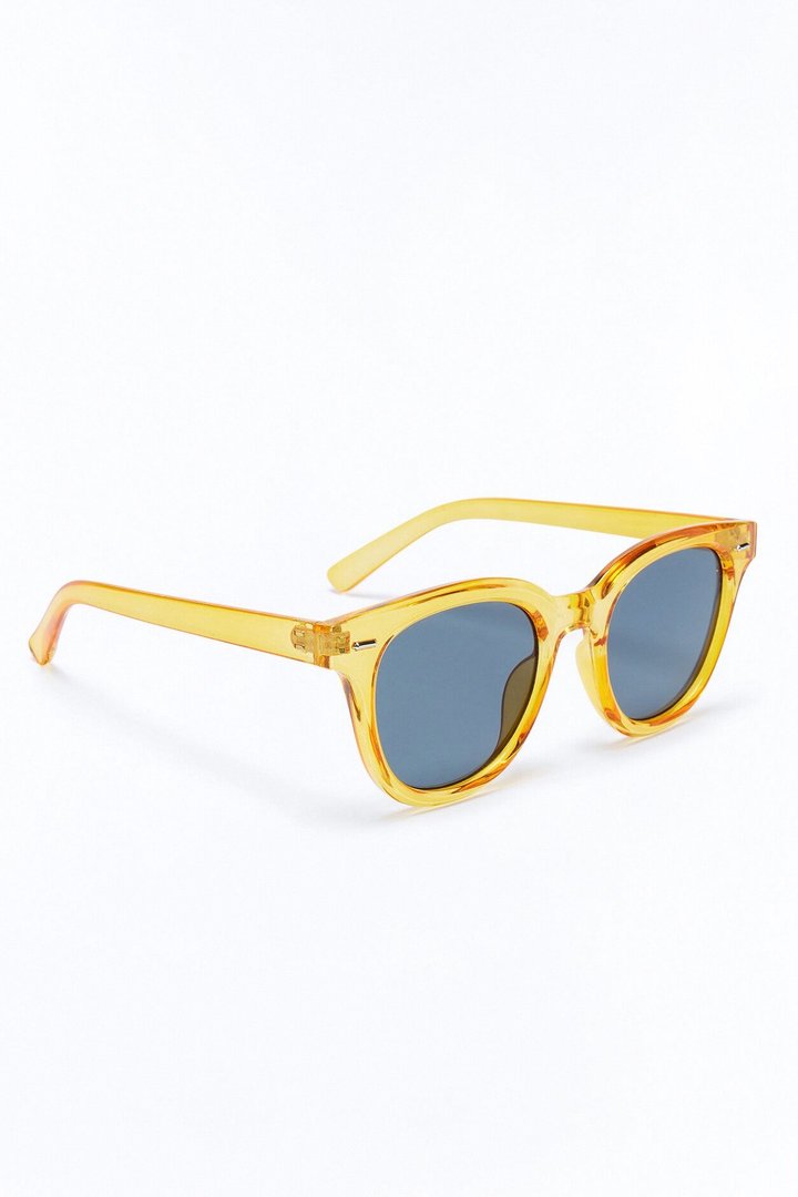 Statement Rounded Wayfarer Sunglasses - Yellow