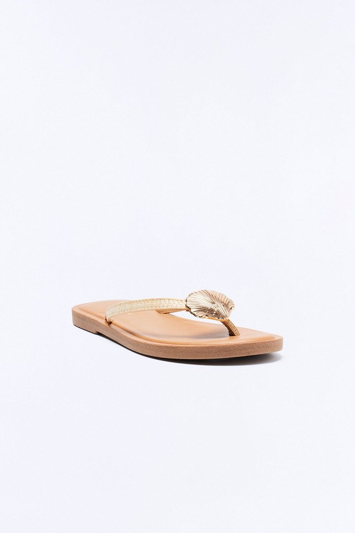 Pari Shell Flip Flops - Natural