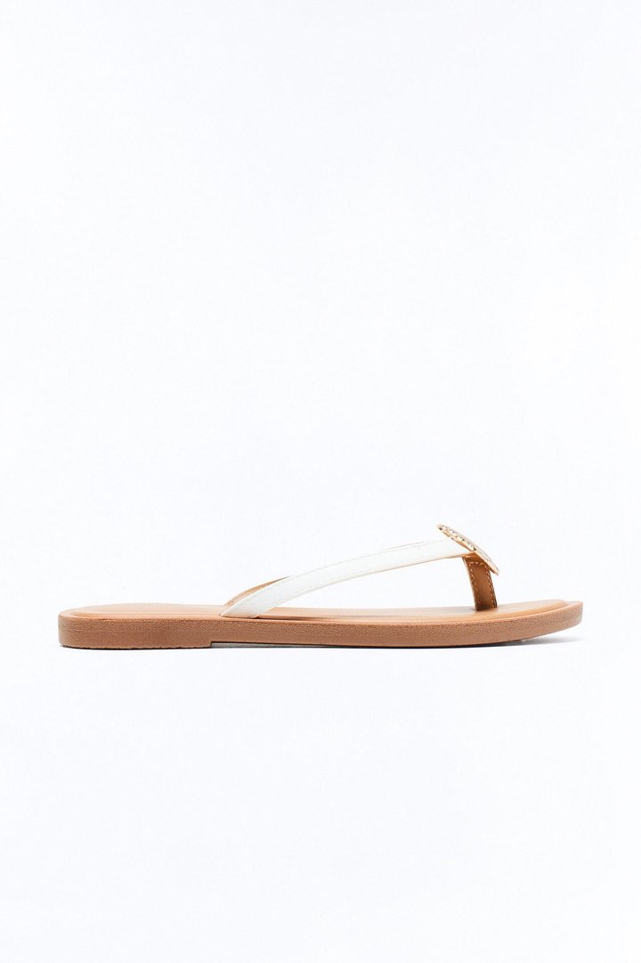 Pari Shell Flip Flops - White