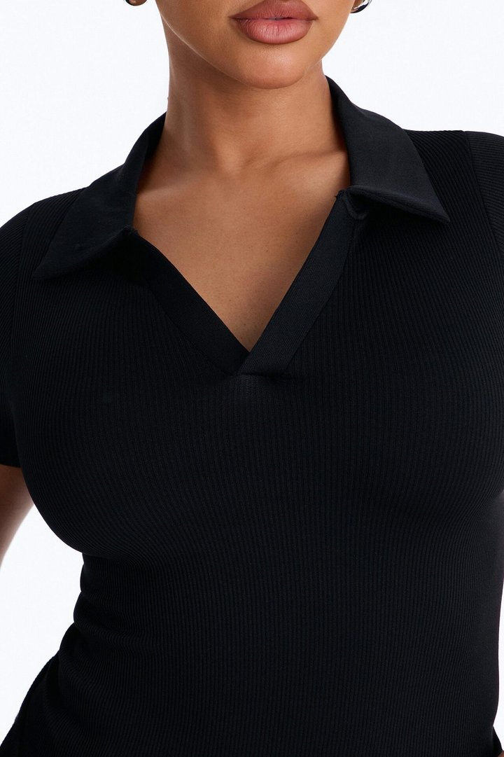 Evie Seamless Basic Polo Top - Black