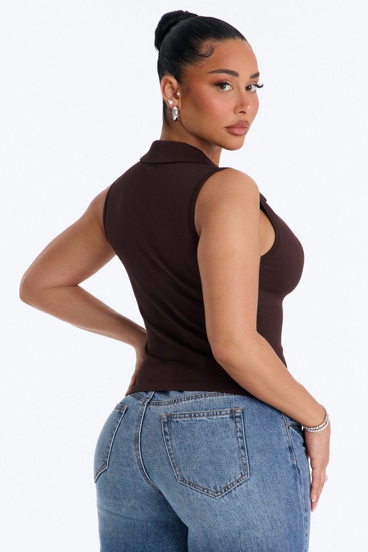 Lyra Seamless Rib Basic Sleeveless Collared Top - Brown