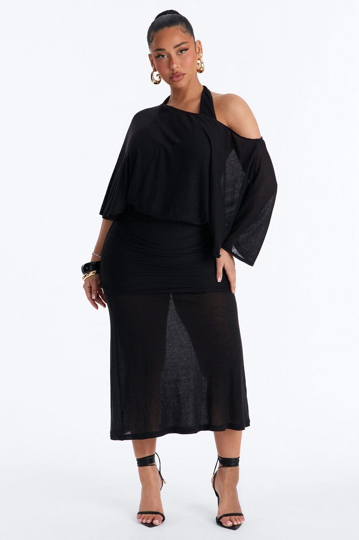 Softly Stunning Maxi Dress - Black