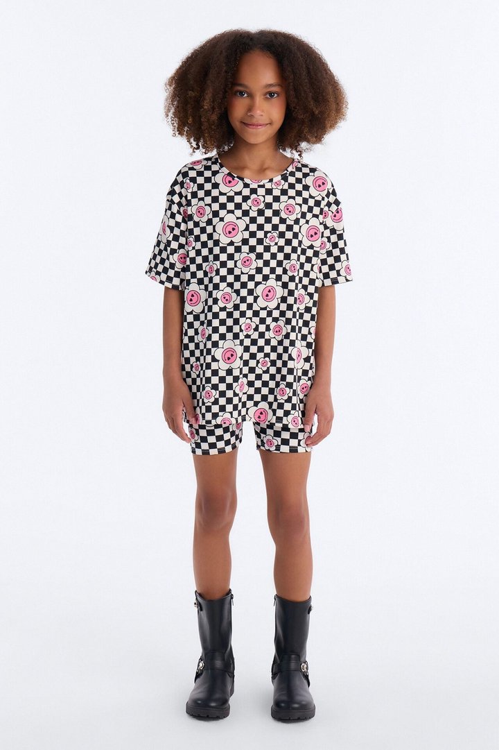 Mini Beauty In Everything Short Set - Black