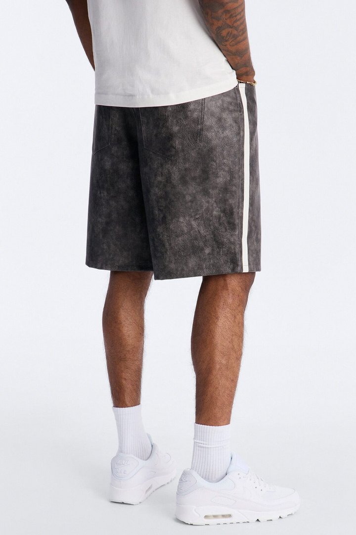 Relaxed Aubrey Hill Faux Leather Short - Black