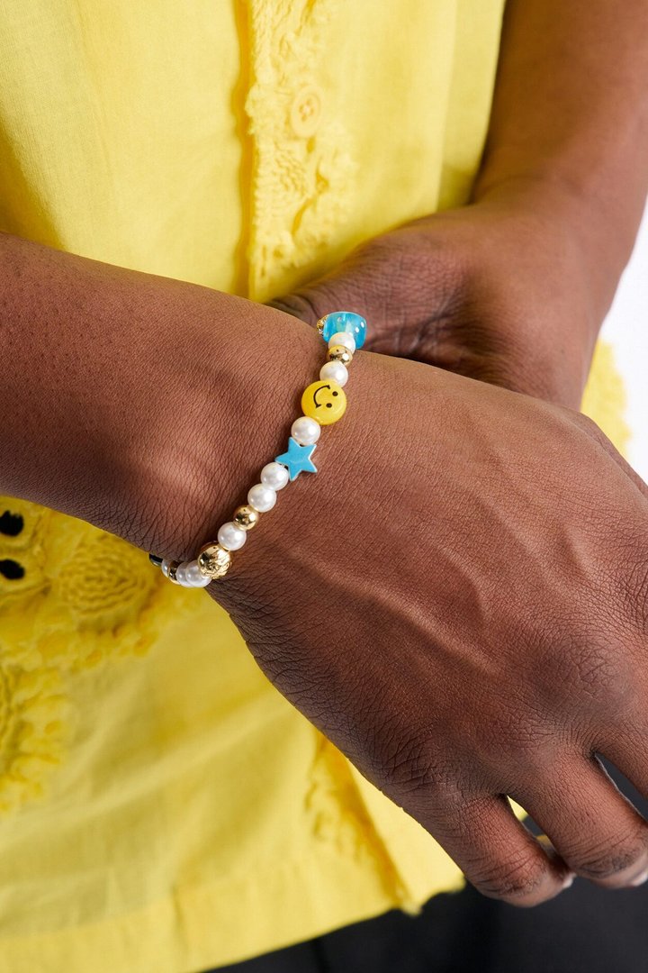 Festival Pearl and Charm Bracelet - Gold