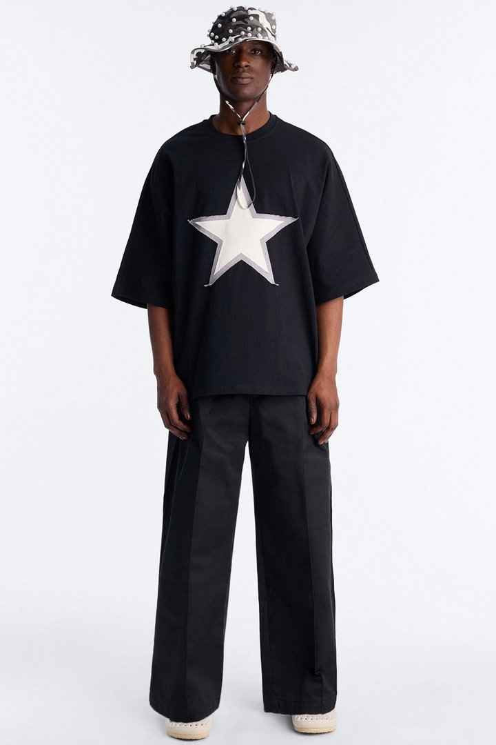 Premium Oversized Star Patch Short Sleeve Tee - Black