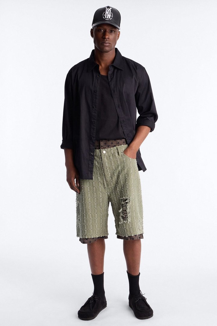 Baggy Double Waisted Stars And Distressed Short - Olive