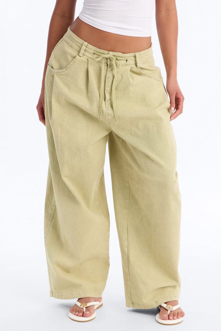 Georgie Washed Twill Barrel Leg Pant 33″ - Green
