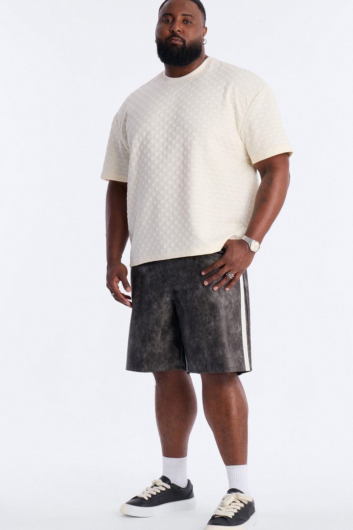 Relaxed Aubrey Hill Faux Leather Short - Black