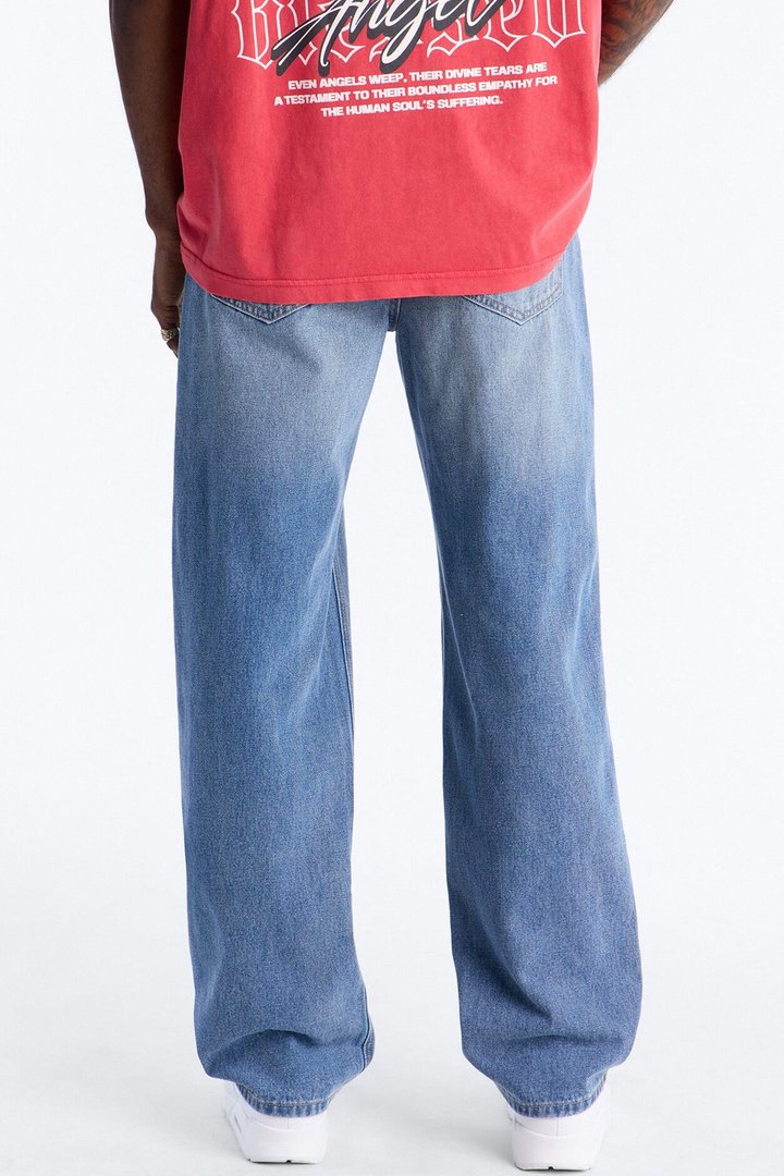 Essential Straight Rigid Jean - Medium Blue Wash