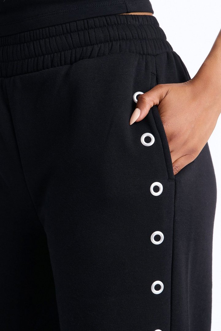 Von Dutch Rocker Wide Leg Grommet Pant - Black