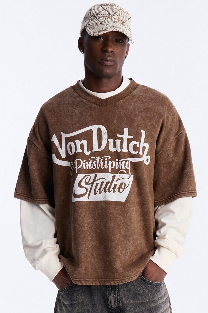 Von Dutch Studio Oversized Fleece Twofer - Brown