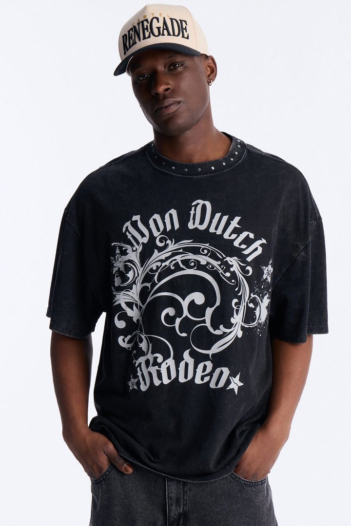 Von Dutch Boxy Rodeo Stud Short Sleeve Tee - Black