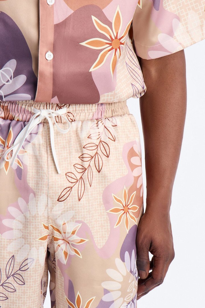Relaxed Palm Bloom Short - Pink