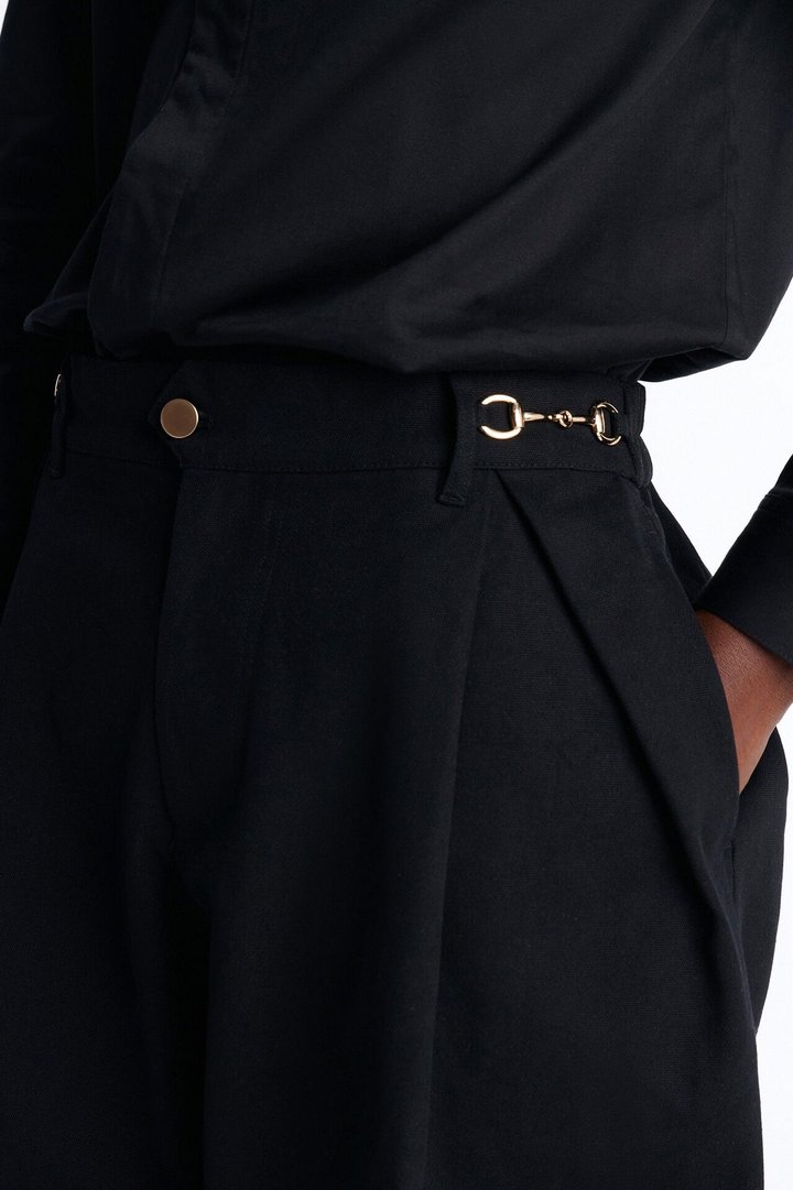 Baggy Pleated Milano Short - Black
