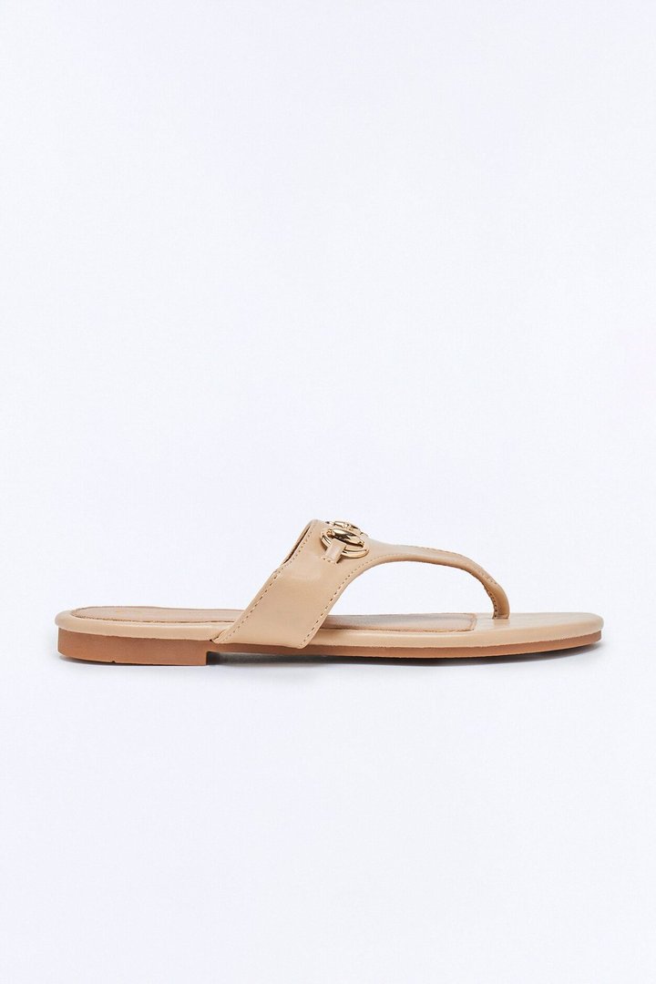 Bello Hardware Flip Flops - Camel