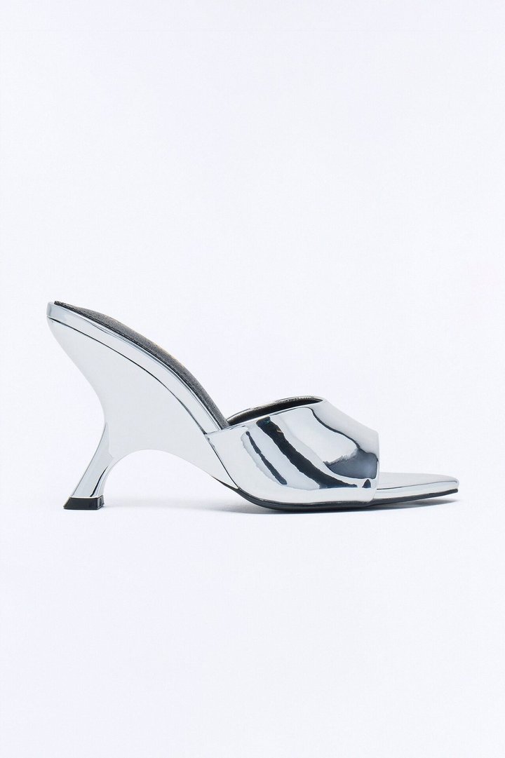Avie Metallic Wedges - Silver