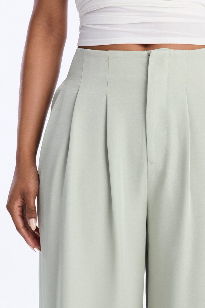 Valeria Pleated High Rise Wide Leg Pant 33″ - Sage