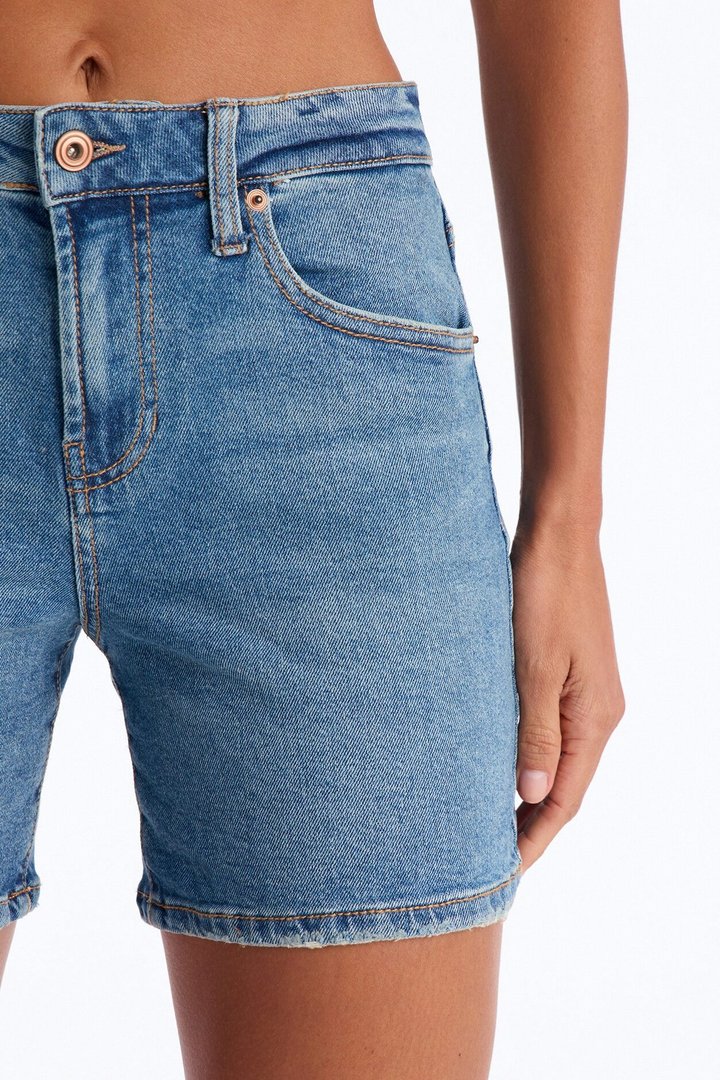 Staycation Stretch Denim Shorts - Vintage Wash